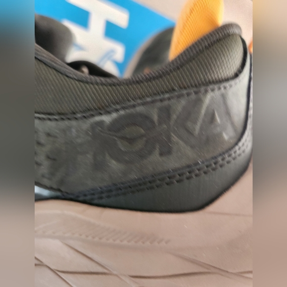 NWB HOKA ANACAPA LOW GTX WATERPROOF TRAIL SHOE - Picture 6 of 7